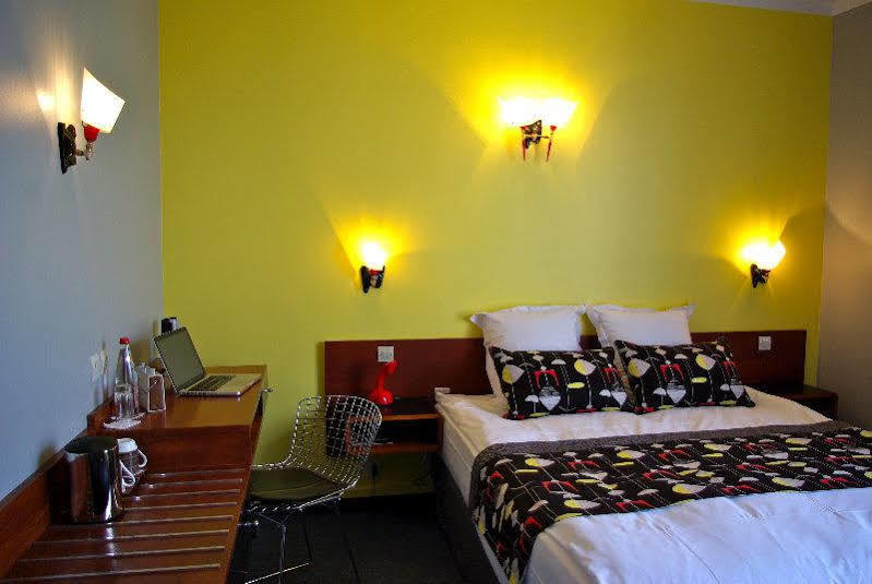 Hotel Le Marly Хавър Екстериор снимка